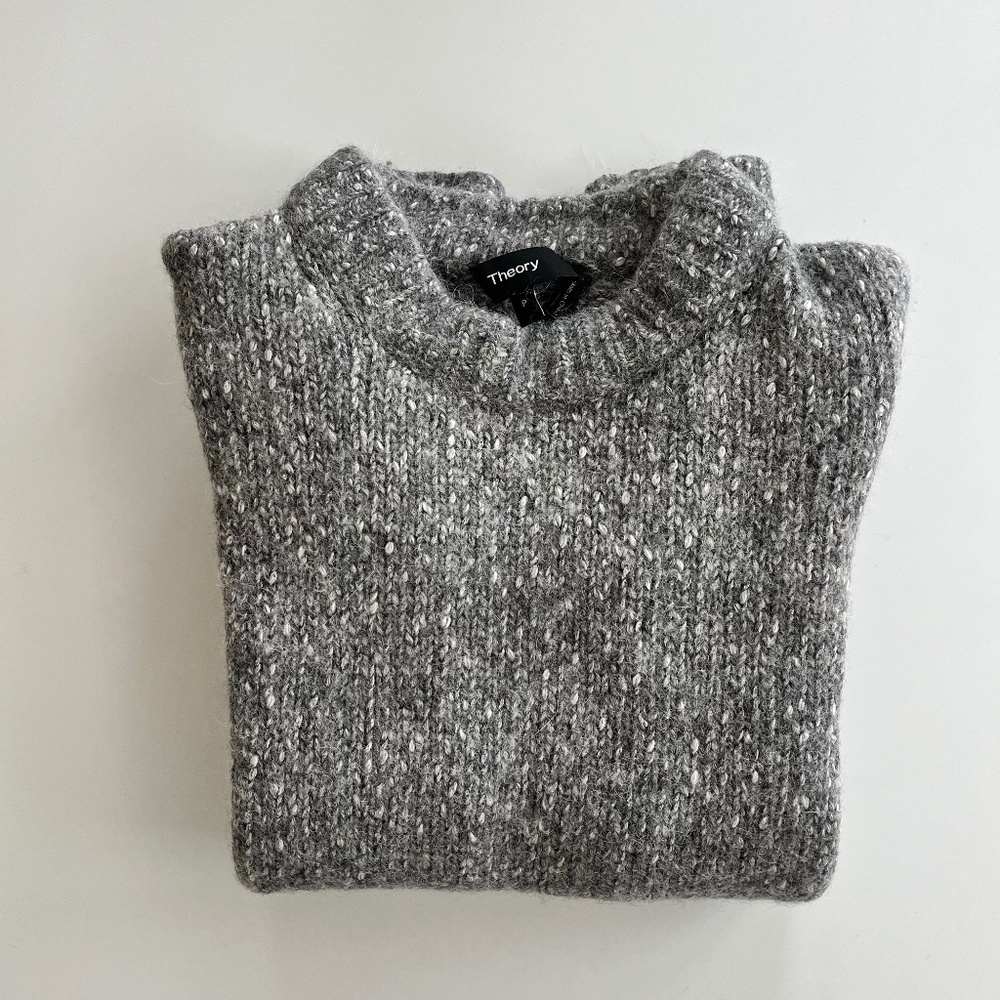 Theory Women's Sweater Size P